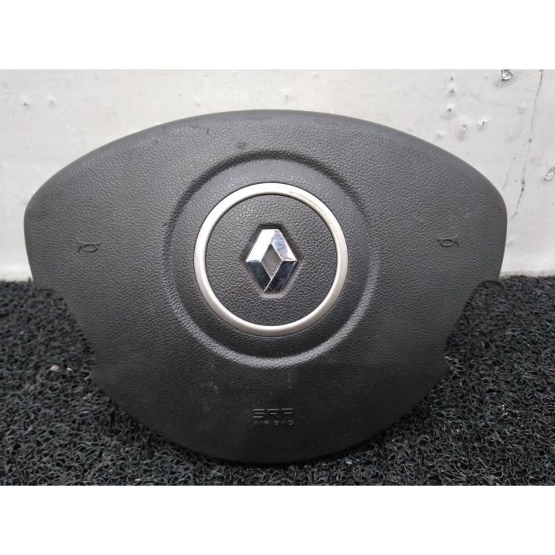 Recambio de airbag delantero izquierdo para renault clio iii emotion referencia OEM IAM 8200677496  
