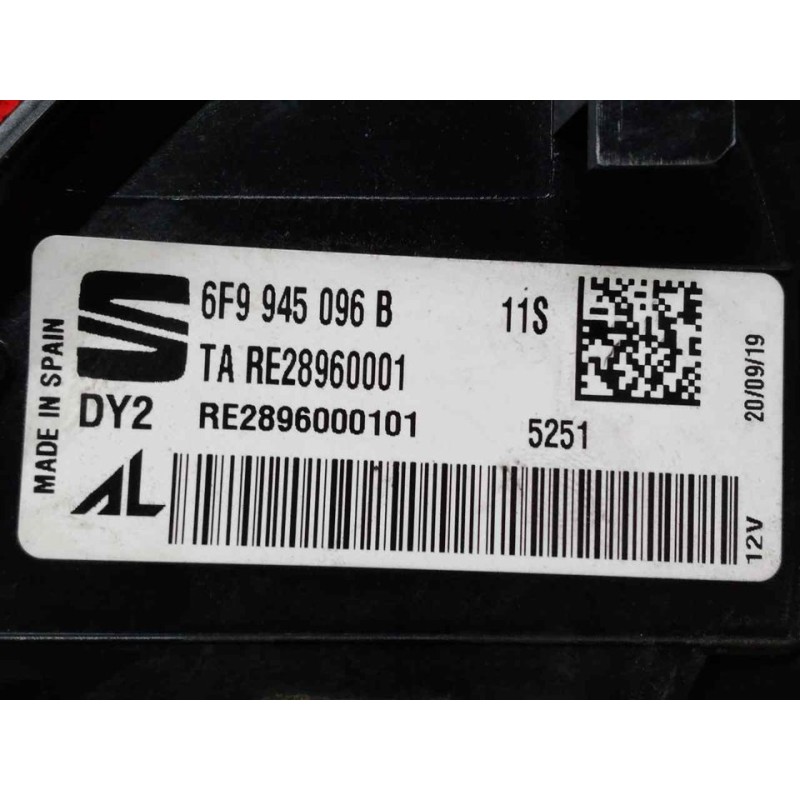 Recambio de piloto trasero derecho para seat arona xcellence edition referencia OEM IAM 6F9945096B - Blanco 2