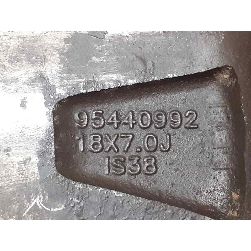 Recambio de llanta para opel mokka x design line referencia OEM IAM 95440992 2