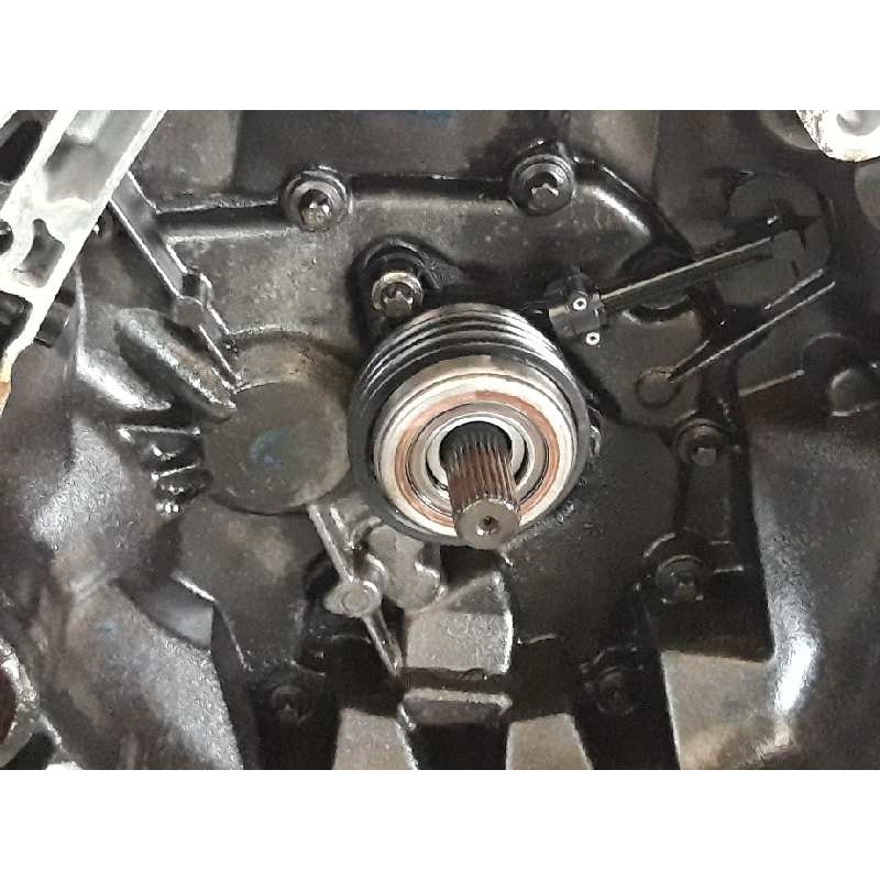 Recambio de caja cambios para renault clio ii fase ii (b/cb0) campus referencia OEM IAM JH3145 3