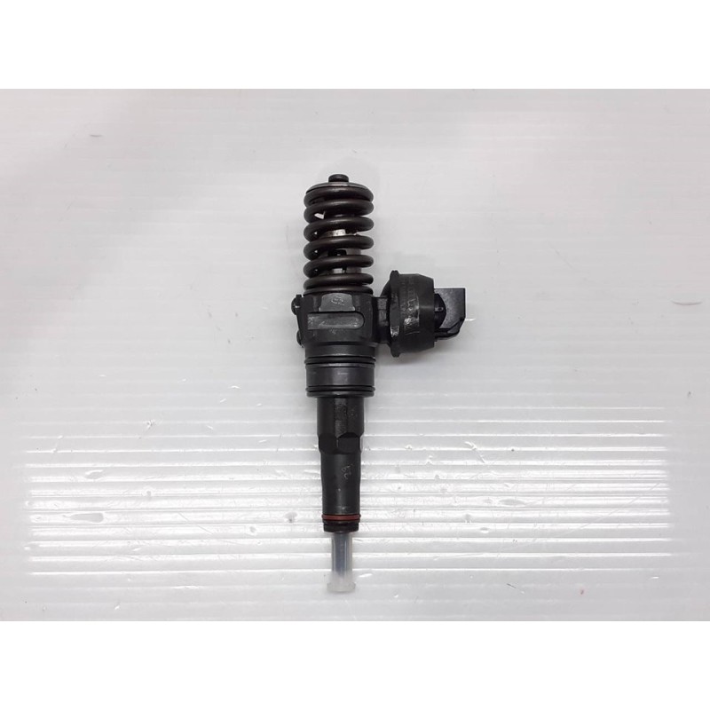 Recambio de inyector para volkswagen touareg (7la) tdi r5 referencia OEM IAM 038130073AG  