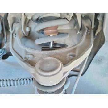 BRAZO SUSPENSION SUPERIOR DELANTERO DERECHO 