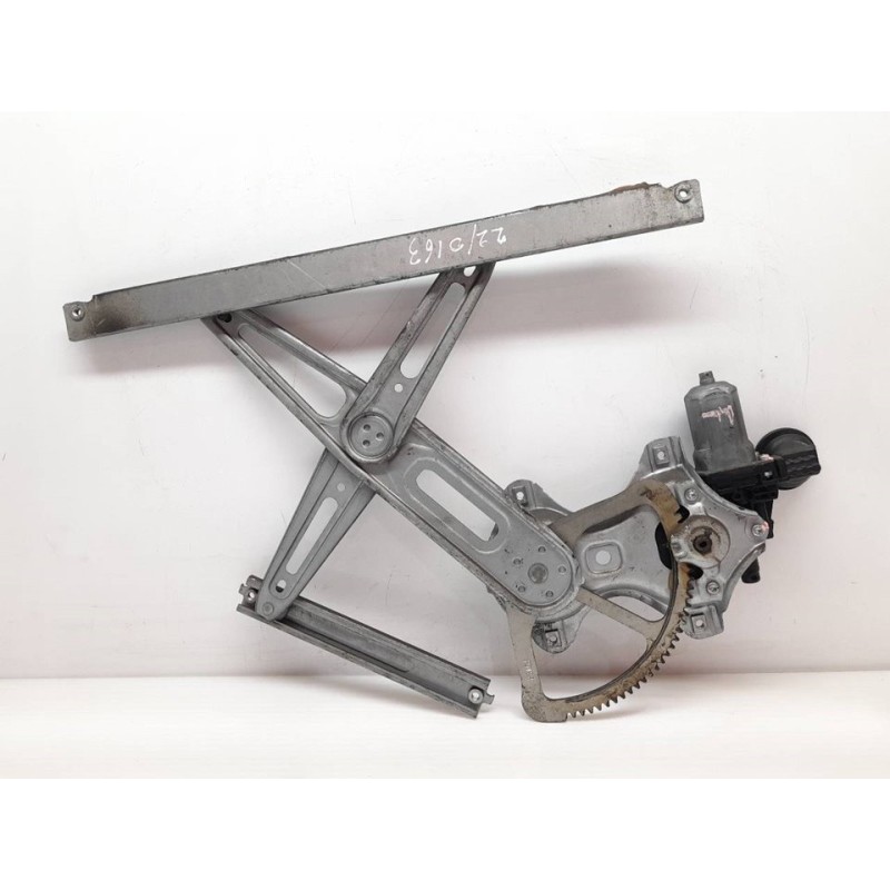 Recambio de elevalunas delantero derecho para toyota yaris (ksp9/scp9/nlp9) luna referencia OEM IAM 857100D100  DENSO