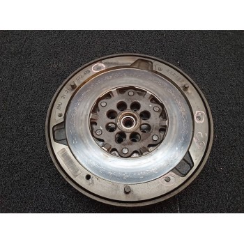 VOLANTE MOTOR 21217577479 7567747902 