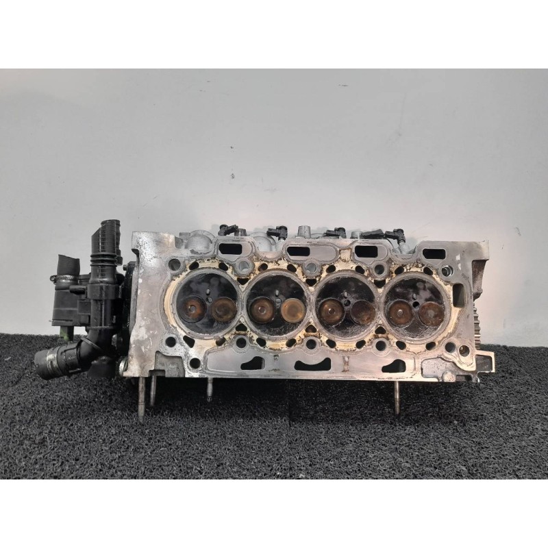 Recambio de culata para peugeot 207 confort referencia OEM IAM - Blanco 3