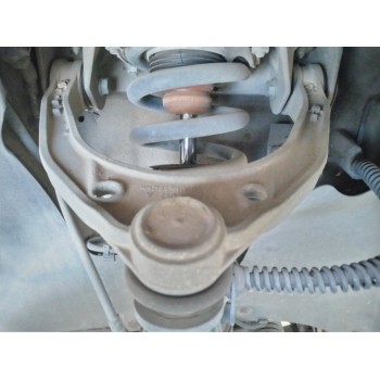 BRAZO SUSPENSION SUPERIOR DELANTERO IZQUIERDO 