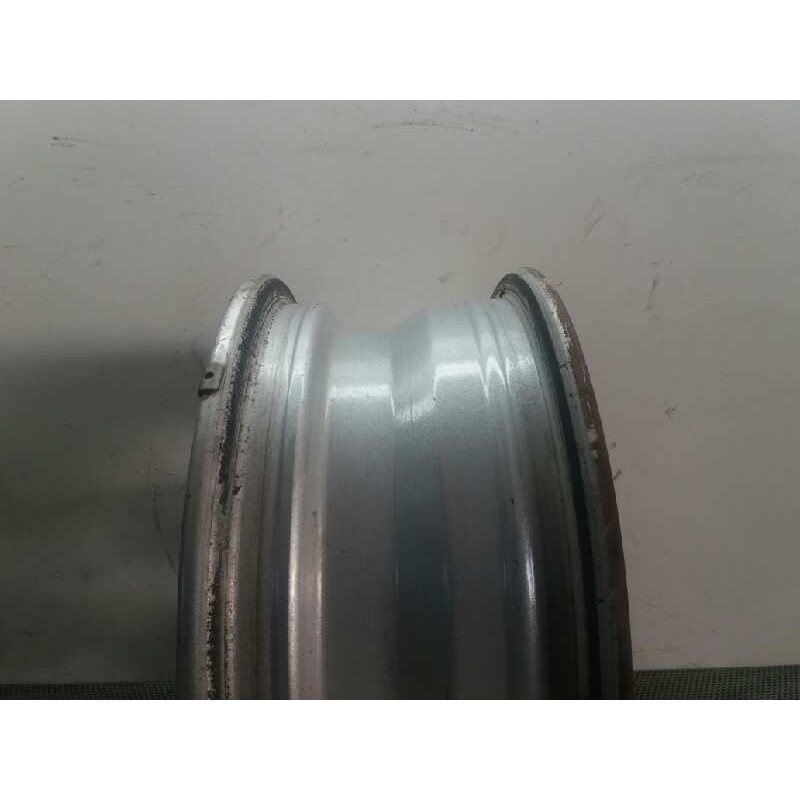 Recambio de llanta para citroën c3 1.4 exclusive referencia OEM IAM 2