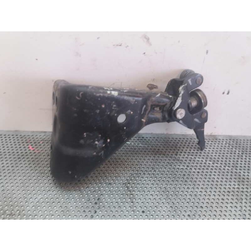 Recambio de soporte / guia puerta corredera para fiat scudo (222) 2.0 jtd el caja cerrada. (batalla 3224) referencia OEM IAM - Blanco