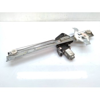 ELEVALUNAS DELANTERO DERECHO 402276H121011 1541192T13 