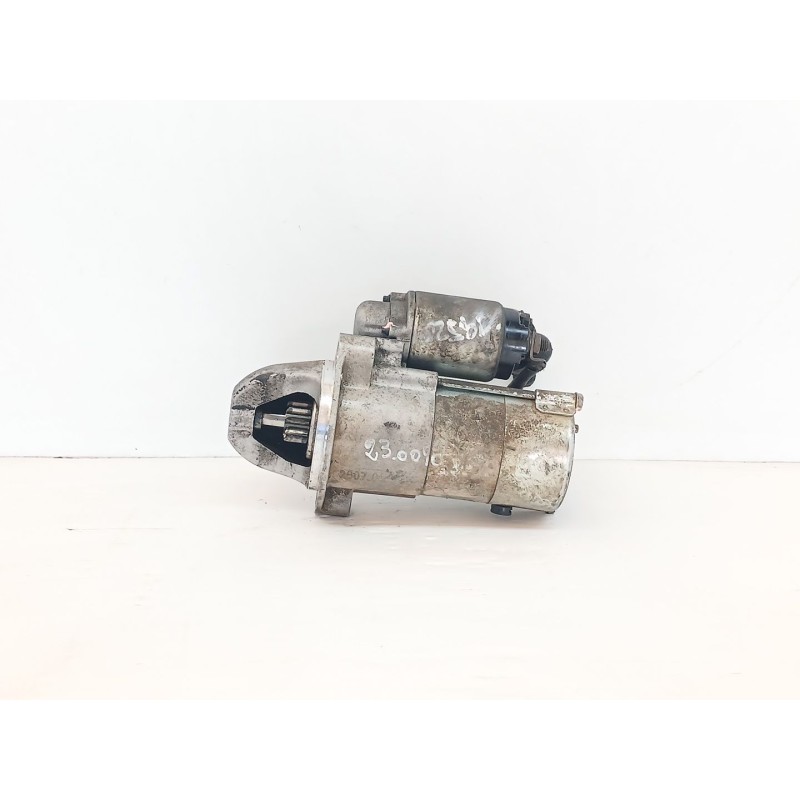 Recambio de motor arranque para ssangyong rodius xdi referencia OEM IAM 6611514101  