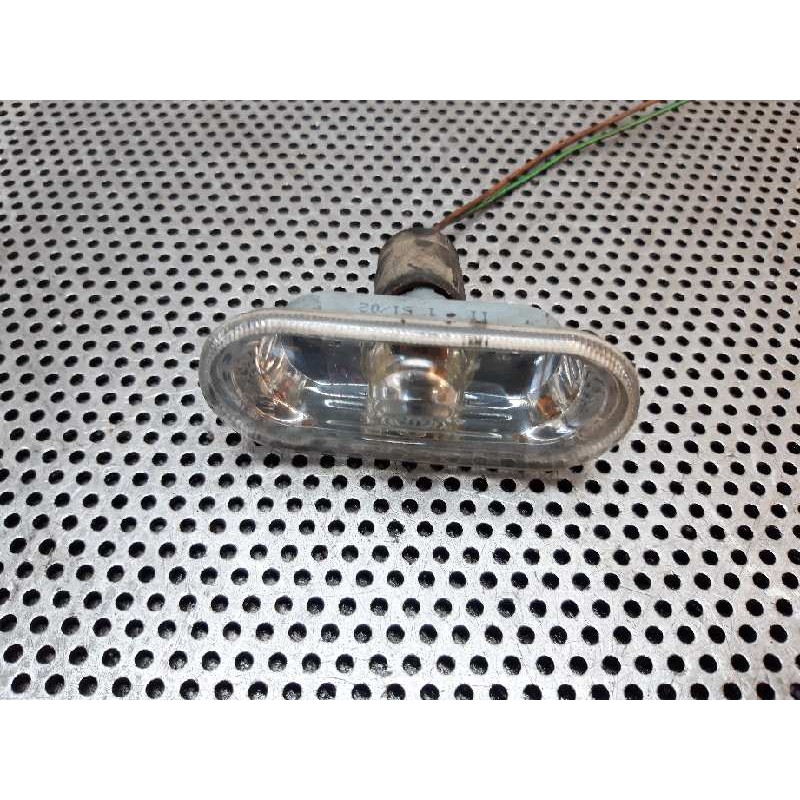 Recambio de piloto lateral derecho para volkswagen polo (9n1) highline referencia OEM IAM   