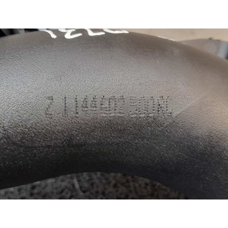 Recambio de tubo para dacia duster ambiance 4x4 referencia OEM IAM Z1144602500RC - Blanco 2