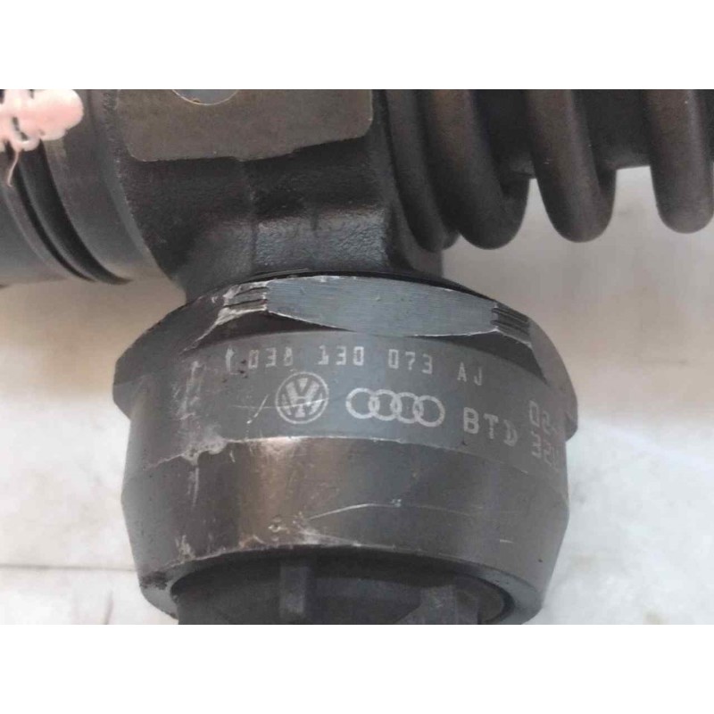 Recambio de inyector para volkswagen touareg (7la) tdi r5 referencia OEM IAM 038130073AJ - Negro 2