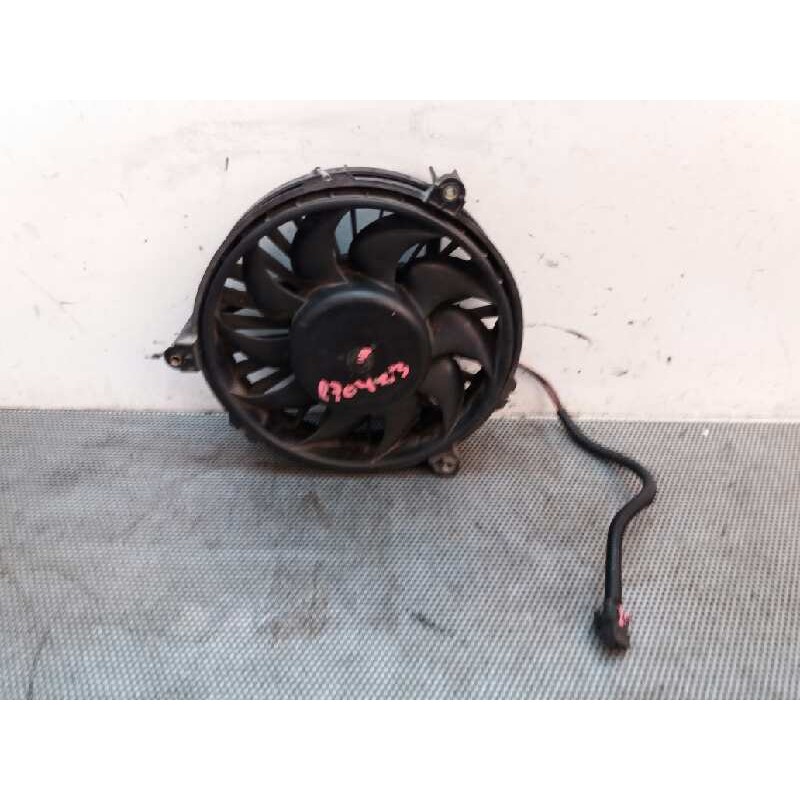 Recambio de electroventilador para volkswagen caravelle 2.4d referencia OEM IAM 04691350  