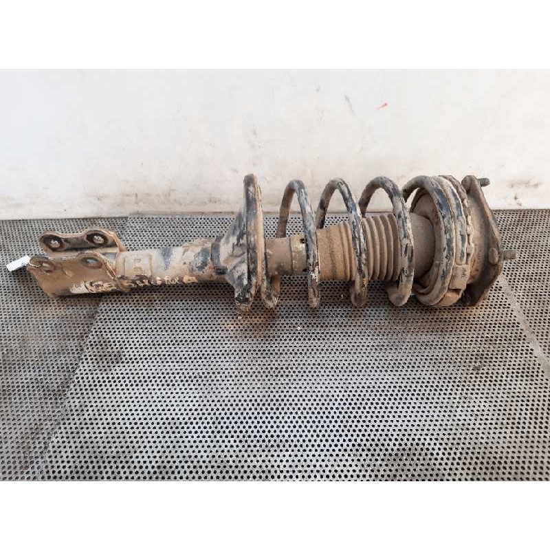 Recambio de amortiguador delantero izquierdo para kia shuma ii 1.6 cat referencia OEM IAM   