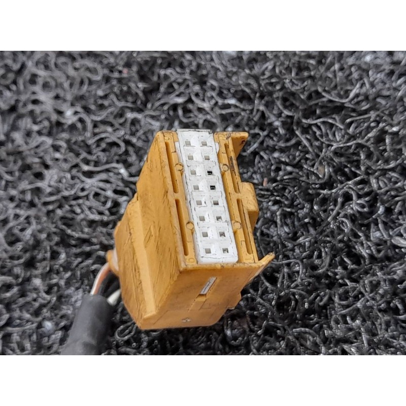 Recambio de retrovisor izquierdo para audi a4 berlina (8e) 2.0 tdi 16v (103kw) referencia OEM IAM - Blanco 2