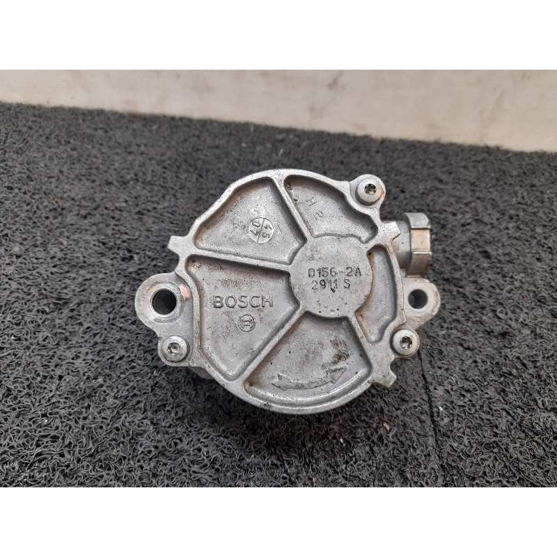 Recambio de depresor freno / bomba vacio para citroën c5 berlina audace referencia OEM IAM 01562A  BOSCH