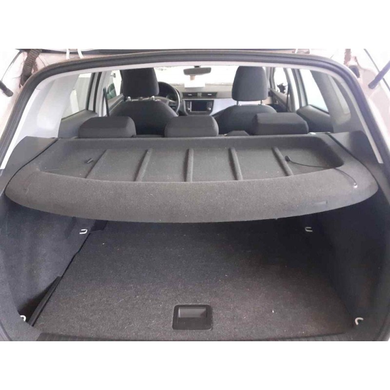 Recambio de bandeja trasera para seat arona xcellence edition referencia OEM IAM   
