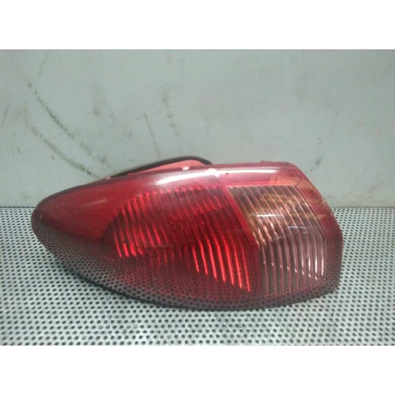 Recambio de piloto trasero izquierdo para alfa romeo 147 (190) 1.9 jtd cat referencia OEM IAM   