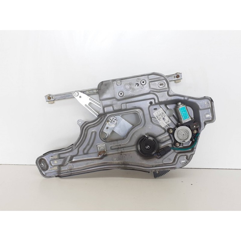 Recambio de elevalunas delantero izquierdo para hyundai santa fe (sm) 2.0 crdi vgt comfort referencia OEM IAM 8247026050  