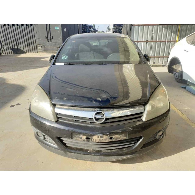 opel astra gtc del año 2005