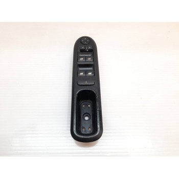 MANDO ELEVALUNAS DELANTERO IZQUIERDO 96468704XT 