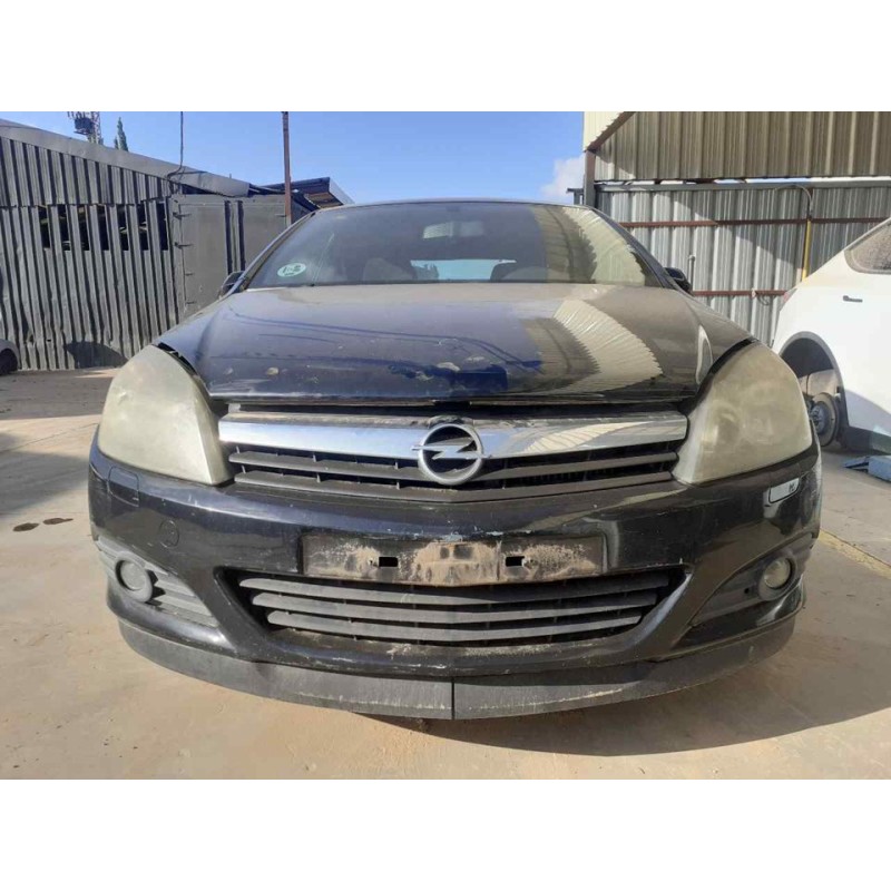 opel astra gtc del año 2005