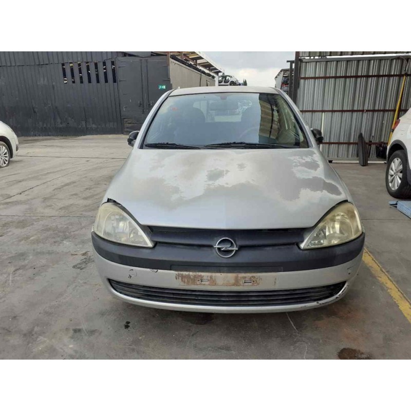 opel corsa c del año 2002