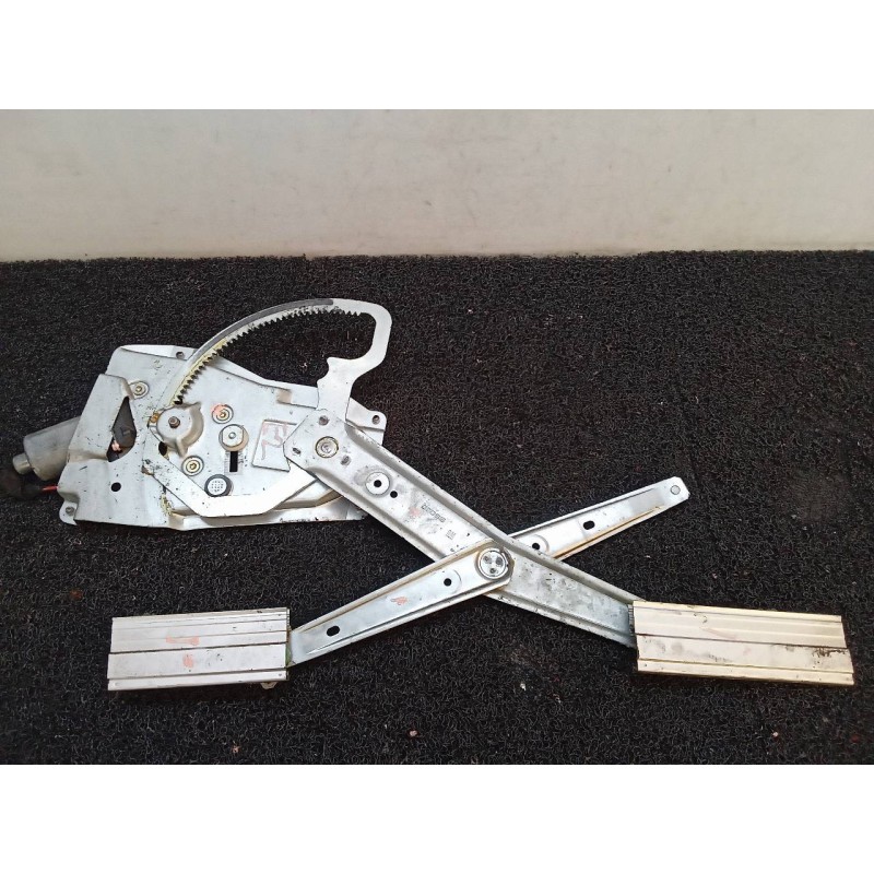 Recambio de elevalunas delantero izquierdo para saab 9-5 familiar 2.2 tid vector referencia OEM IAM   