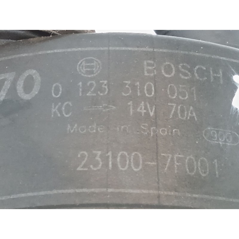 Recambio de alternador para nissan terrano/terrano.ii (r20) comfort referencia OEM IAM 013310051 231007F001 - Rojo 2