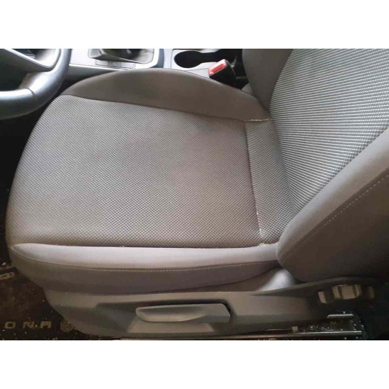 Recambio de asiento delantero izquierdo para seat arona xcellence edition referencia OEM IAM - Blanco 2