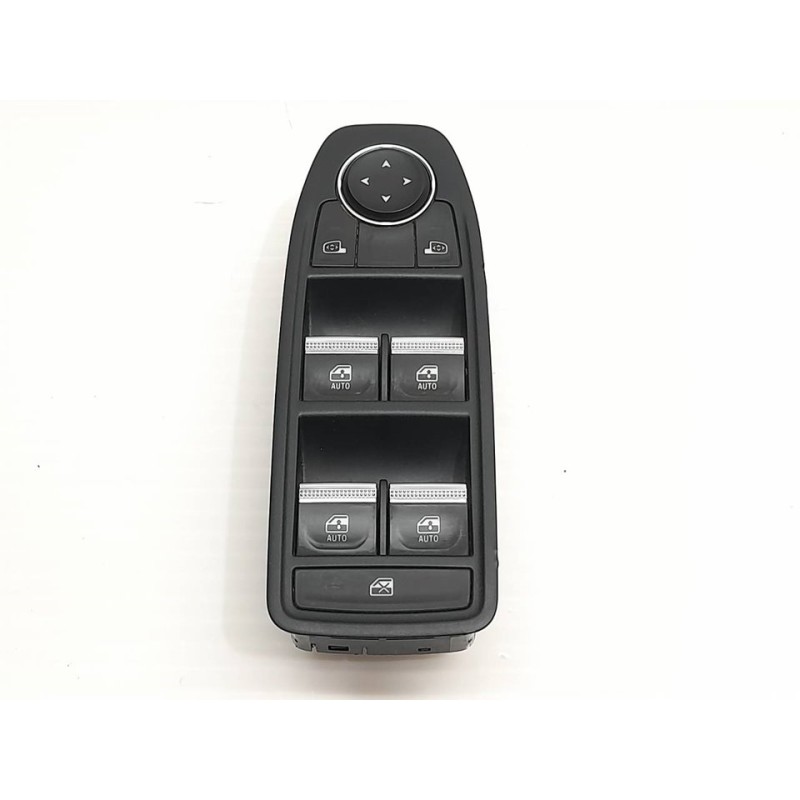 Recambio de mando elevalunas delantero izquierdo para renault captur ii e-tech engineered referencia OEM IAM P254107080R 30S1052