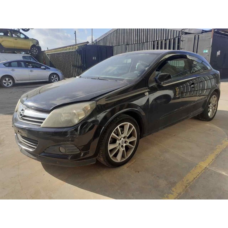 opel astra gtc del año 2005