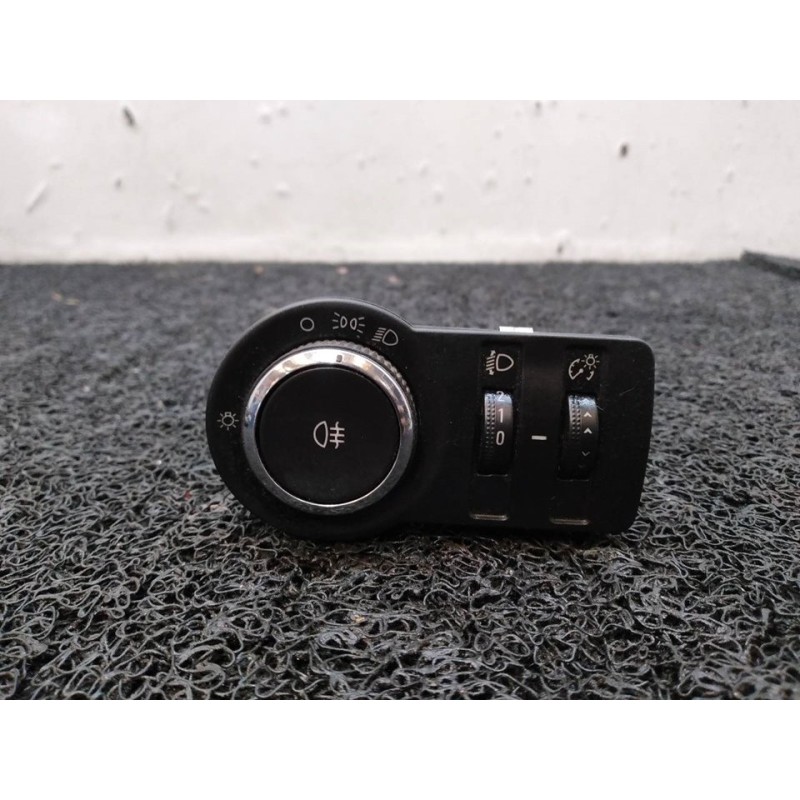 Recambio de mando luces para opel astra j lim. excellence referencia OEM IAM 13268705  