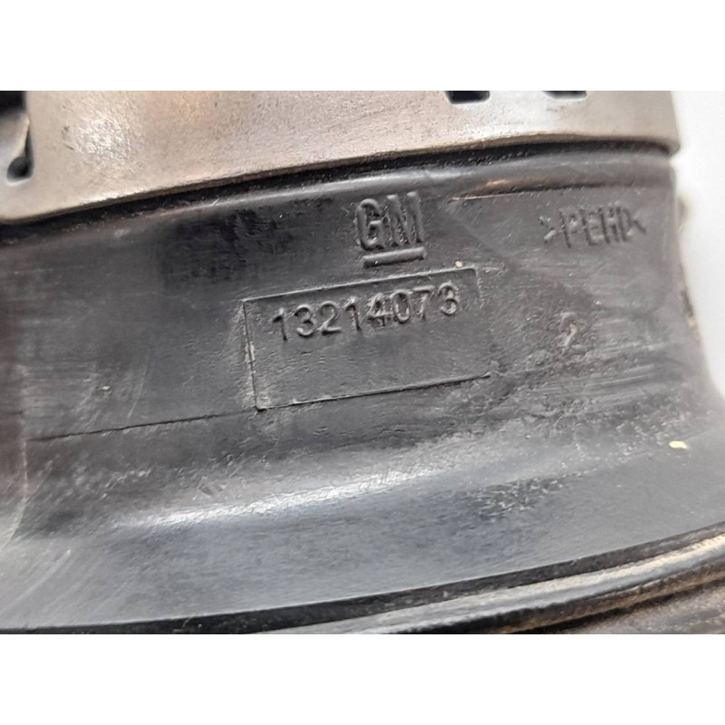Recambio de boca llenado combustible para opel corsa e selective referencia OEM IAM 13214077 13214073 - Blanco 3