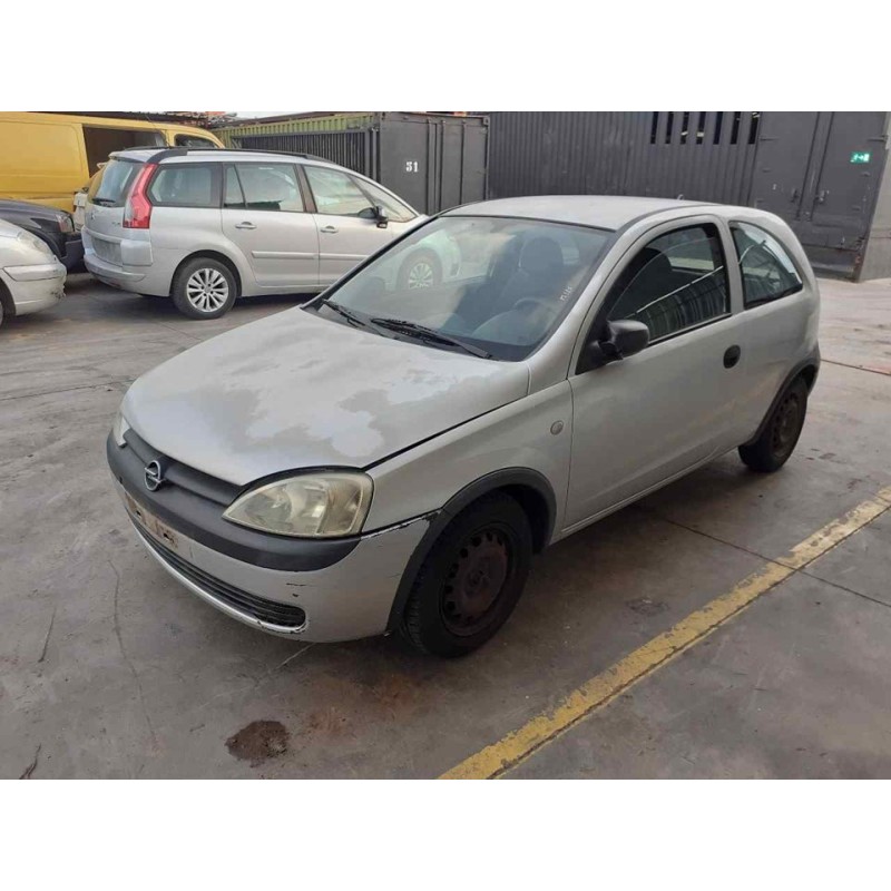 opel corsa c del año 2002