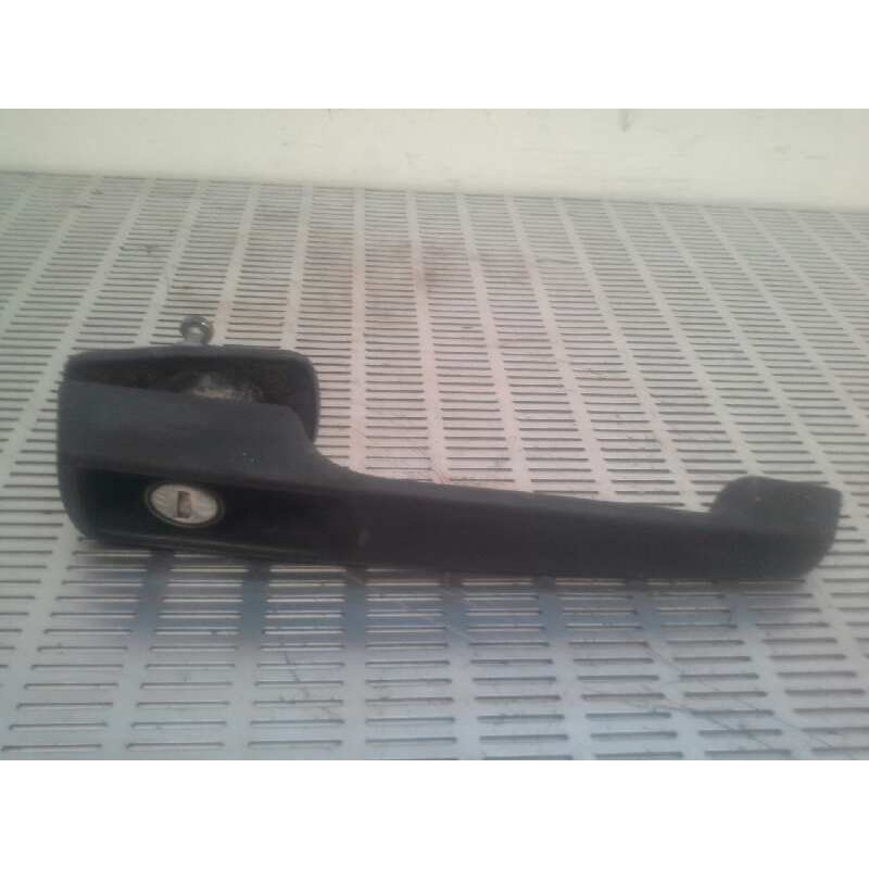 Recambio de maneta exterior delantera izquierda para mercedes-benz mb 100 d caja cerrada / combi 2.4 diesel referencia OEM IAM - Blanco