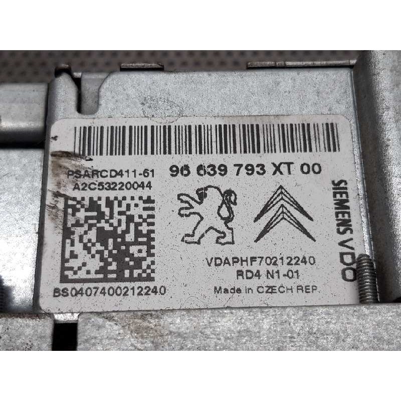 Recambio de sistema audio / radio cd para peugeot 307 break/sw (s2) sw d-sign referencia OEM IAM 96639793XT00 - Blanco 3