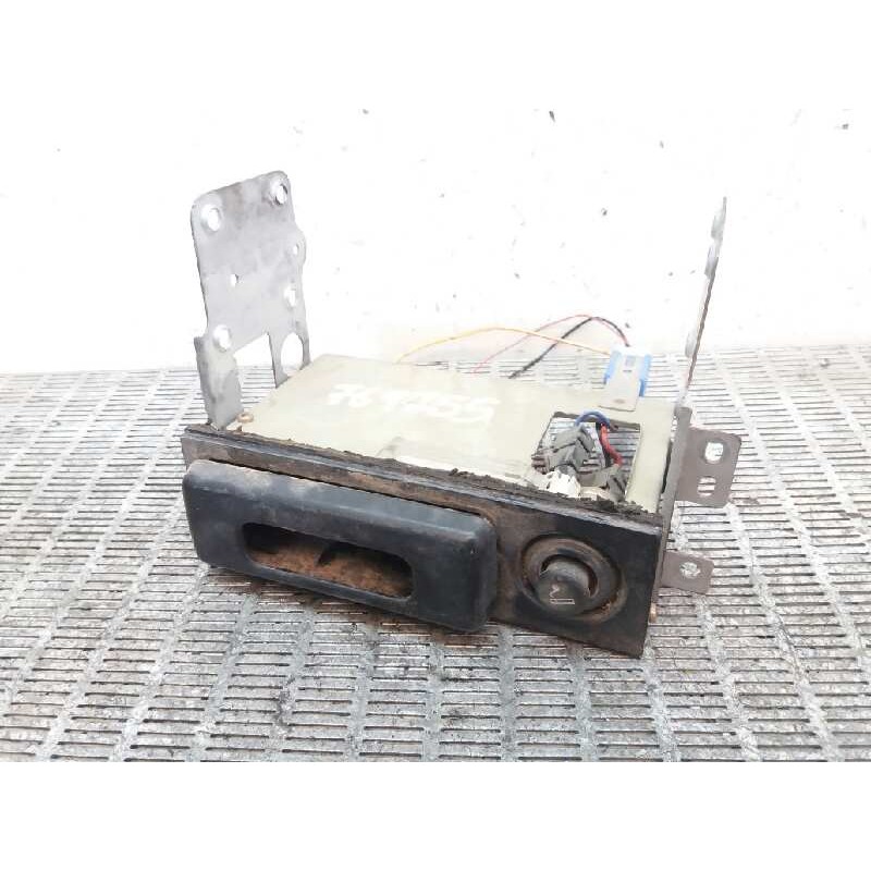 Recambio de cenicero para nissan x-trail (t30) comfort referencia OEM IAM   