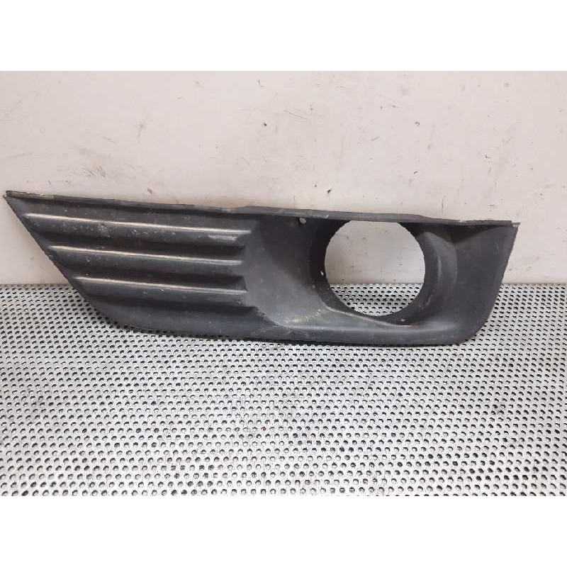 Recambio de rejilla paragolpes izquierda para ford focus berlina (cap) trend referencia OEM IAM 4M5119953AE  