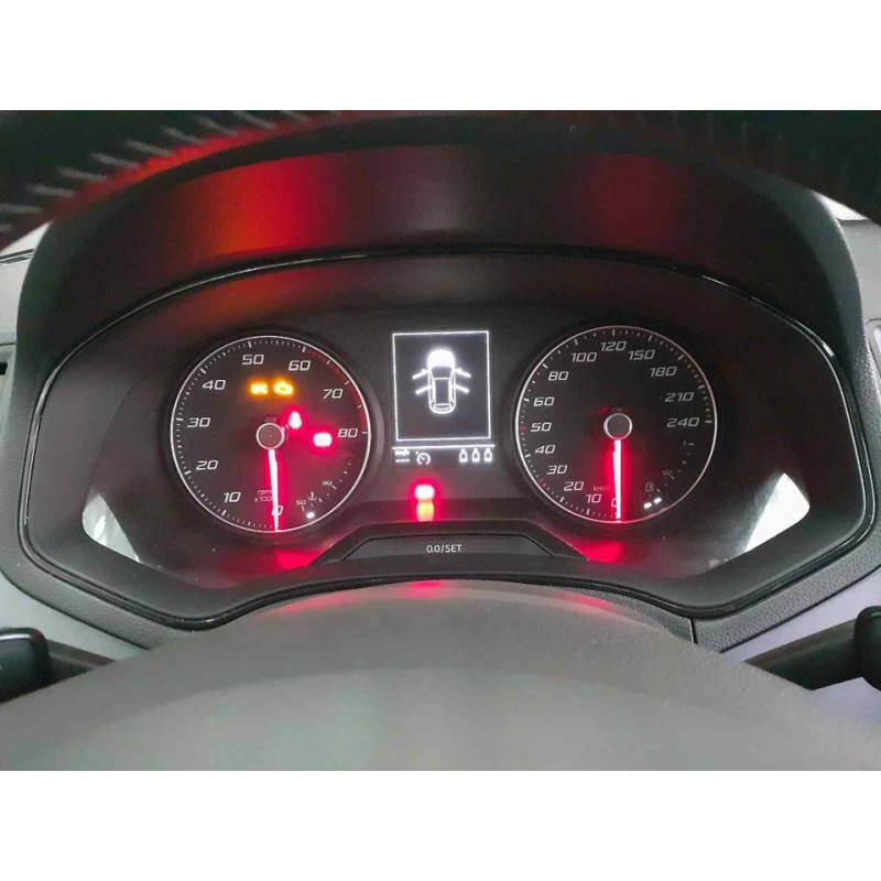 Recambio de cuadro instrumentos para seat arona xcellence edition referencia OEM IAM - Blanco 2
