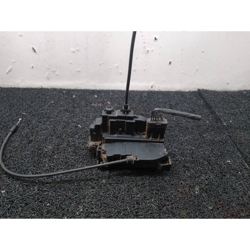 Recambio de cerradura puerta trasera derecha para renault megane iii berlina 5 p dynamique referencia OEM IAM - Blanco 3