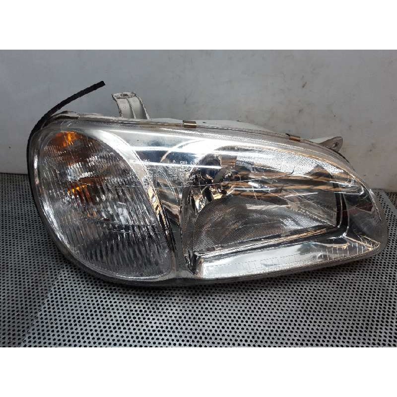 Recambio de faro derecho para kia carnival td ls referencia OEM IAM   