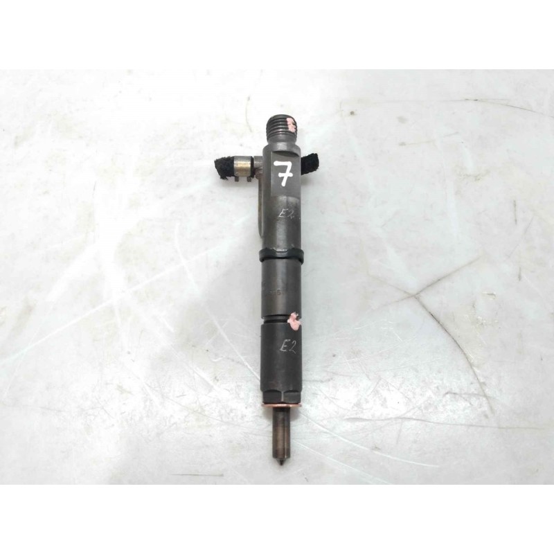 Recambio de inyector para nissan cabstar e cabina simple cabina individual referencia OEM IAM 0432193533  