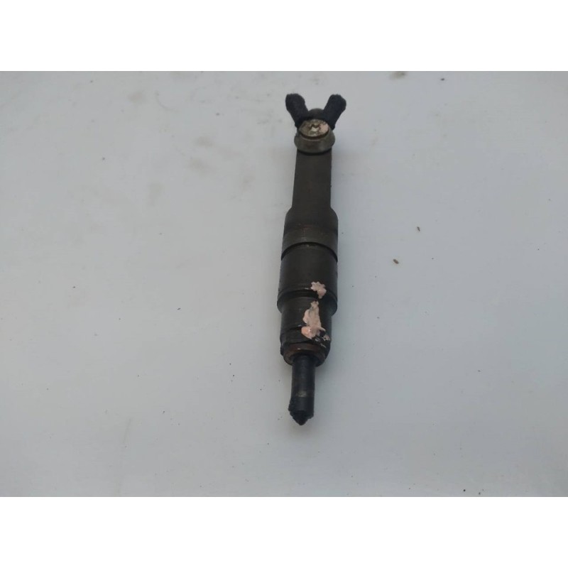 Recambio de inyector para audi a6 berlina (c4) 2.5 tdi referencia OEM IAM 046130201F  