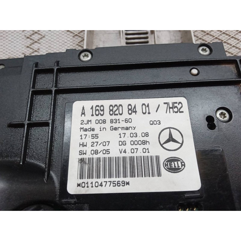 Recambio de luz interior para mercedes-benz clase a (w169) a 200 cdi a-edition referencia OEM IAM A1698208401  HELLA - Negro 2