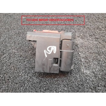 CAJA RELES / FUSIBLES 8W0941823F 