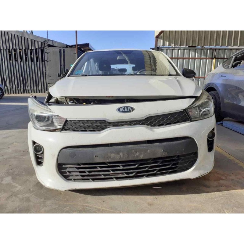kia rio (yb) del año 2017