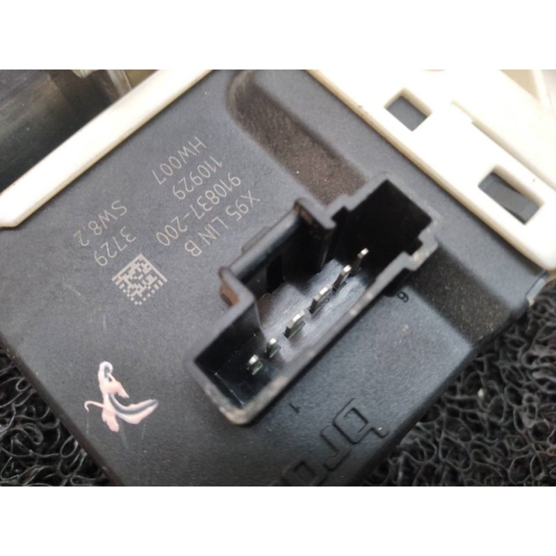 Recambio de elevalunas trasero derecho para renault megane iii berlina 5 p dynamique referencia OEM IAM 827306548R - Blanco 3
