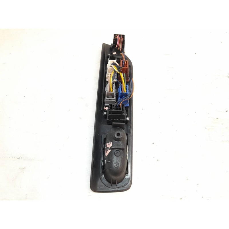 Recambio de mando elevalunas delantero izquierdo para renault laguna (b56) 1.8 16v rxe referencia OEM IAM 7701707064 - Blanco 3